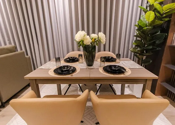 Cityscapethe39th At Eastwood Global Plaza - Luxury Residences Apartment Manila
