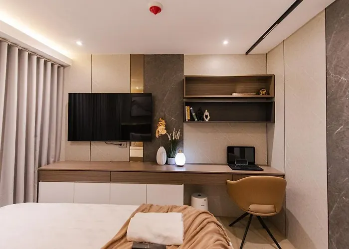 Apartment Cityscapethe39th At Eastwood Global Plaza - Luxury Residences